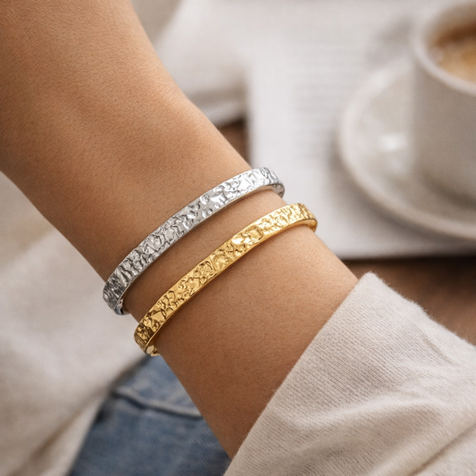 The Sculpted Cuff